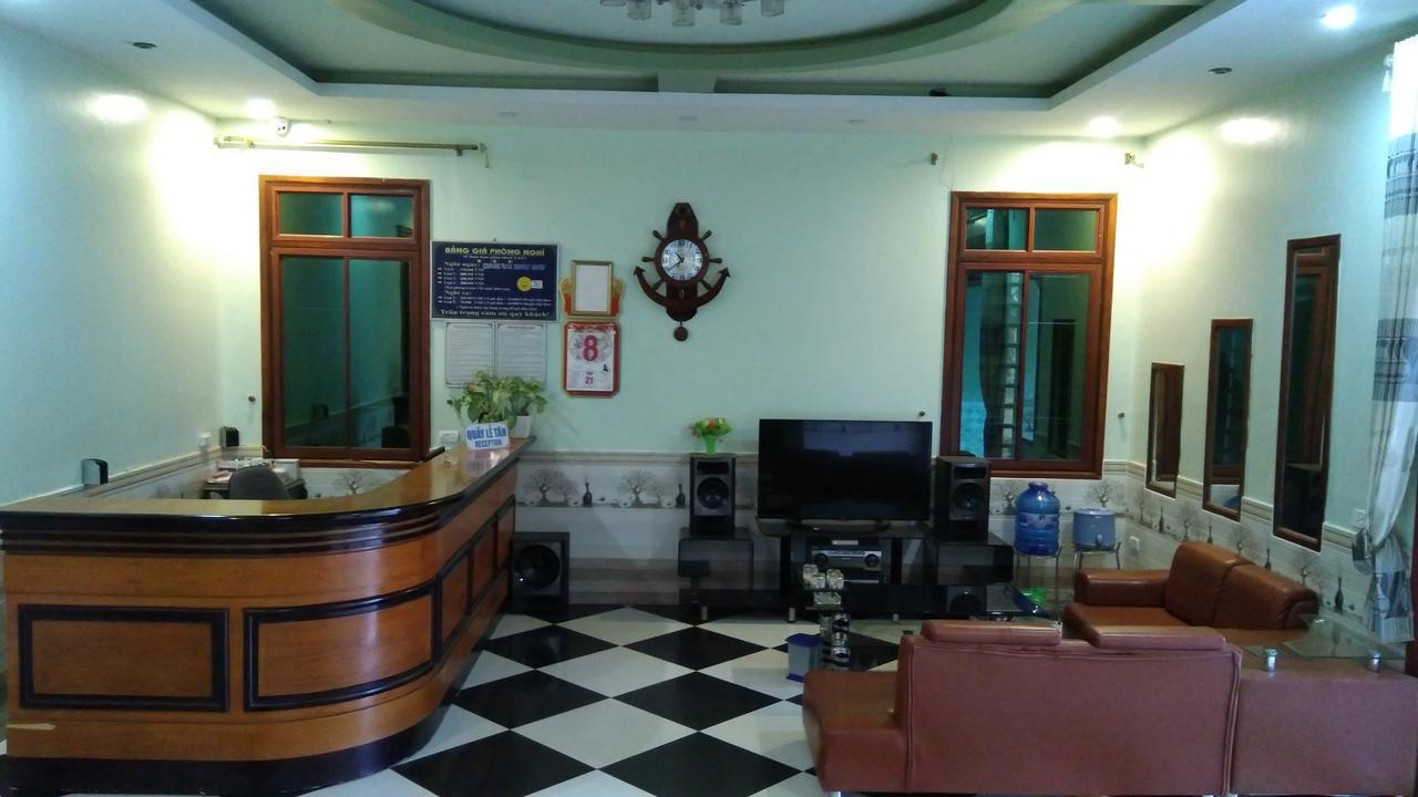Backpackers Hotel ห่าติ๋ญ ภายนอก รูปภาพ