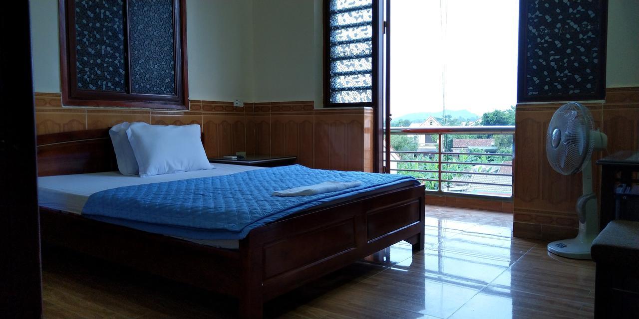 Backpackers Hotel ห่าติ๋ญ ภายนอก รูปภาพ
